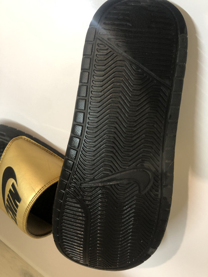 Сланцы Nike 37 размер