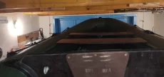 Лодку с мотором