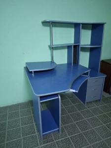 Письменный стол за 50 рублей