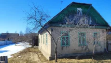 Дом с газовым отоплением и бол участком по ул. Слободская