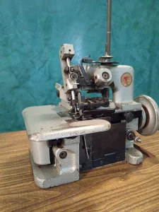 Оверлок 51 класс, 3-ниточный (СССР)