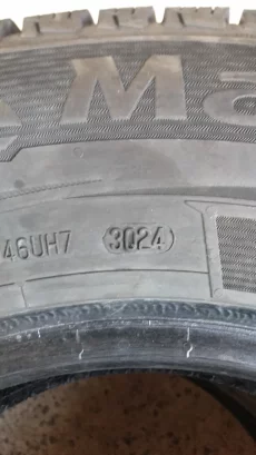 Покрышки грузолегковые 225/70/15с Matador