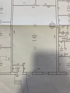 Разноплановых помещений в одном здании