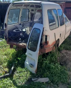 Запчасти Volkswagen caddy 2002 г в