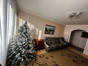 Трехкомнатная квартира по ул. Ульяновская, д. 72