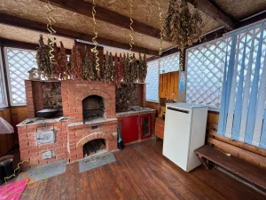 Добротный и просторный коттедж