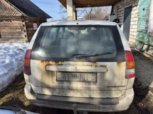 Митсубиси Спэйс Стар