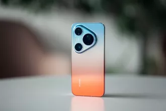 Фотоохота на львов и фламинго: тест камеры флагмана Huawei Pura 90s Pro Max