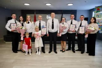 Креативные и творческие: 2 бобруйские семьи отличились на областном конкурсе «Семья! Служим вместе!» в Могилёве