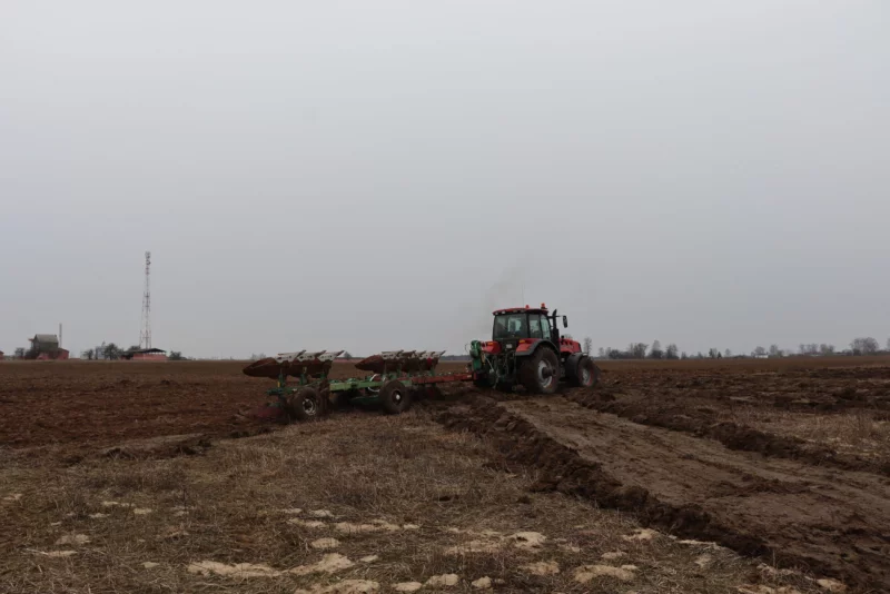 У гаспадарках раёна пачаліся палявыя работы