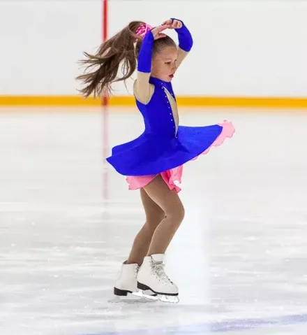 Обучающие занятия на коньках 4+ в Бобруйск-Арене