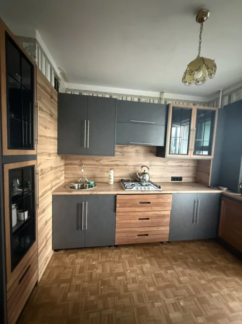 2- комнатная квартира по пр-ду Звёздному, д. 13