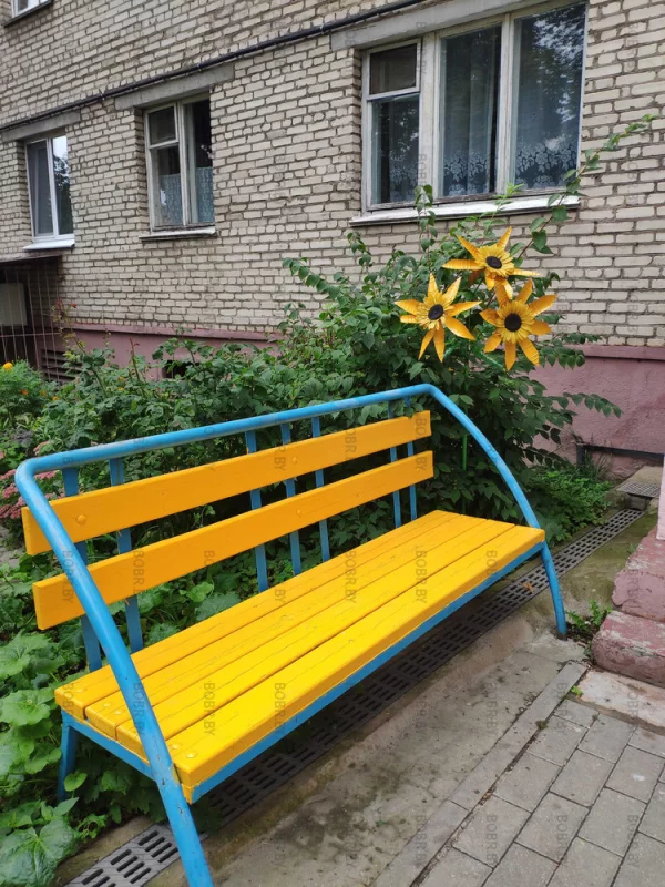Красивый бобруйский двор.