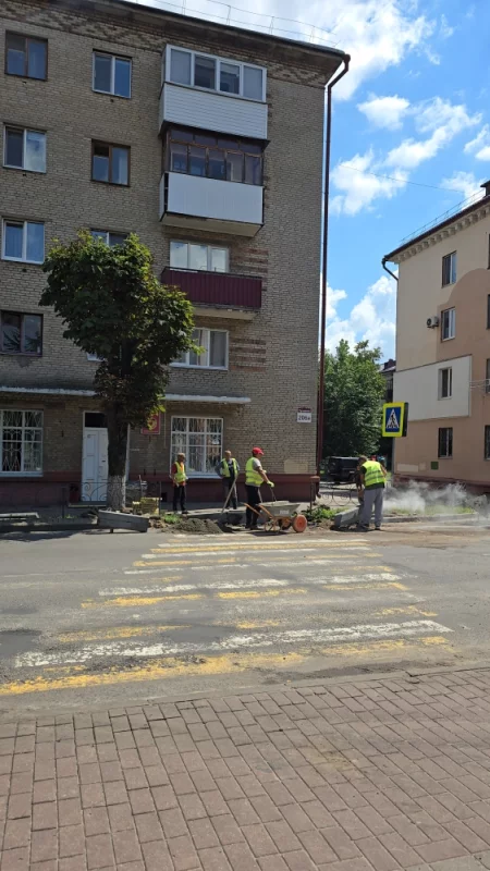 Благоустройство пешеходного перехода у двадцать седьмой школы