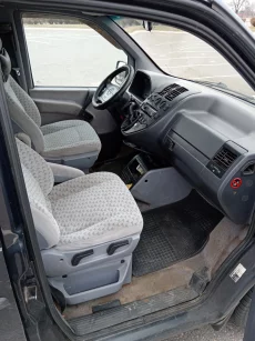 Авто в аренду Mersedes Vito