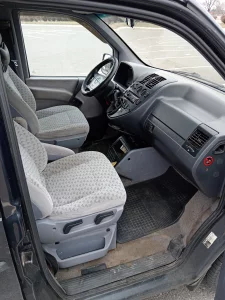 Авто в аренду Mersedes Vito