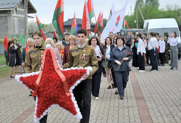 Торжественно и патриотично: Бобруйский район отметил День государственных флага, герба и гимна