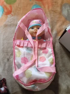 Пупс в переноске