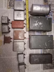 Клнденсаторы