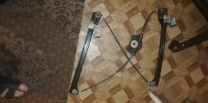 Стеклоподьемник шкода