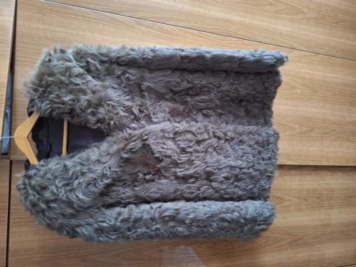 Полушубок  натуральный.