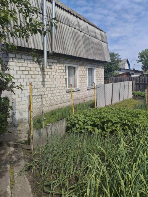 Пол дома пер. Комсомольский (р-н БТИ)