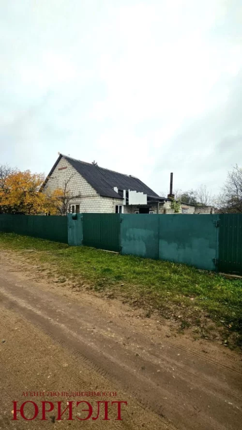 Кирпичный дом в черте города по пер. Дальний 2-й