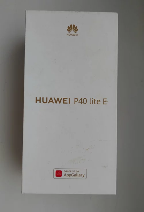 Коробка от Huawei P40 lite E