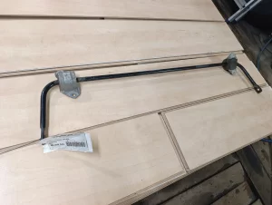 Bmw e60 стабилизатор задний