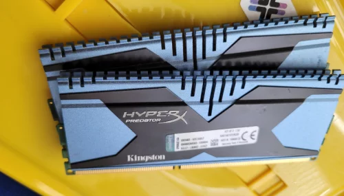 Kingston HyperX Predator 16 GB 1866