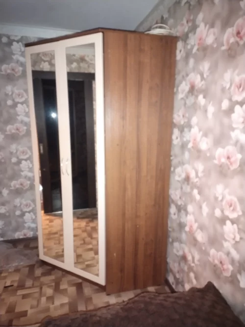 Шкаф угловой