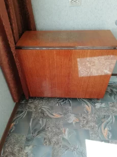Стол-книга б/у