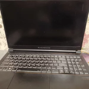 На запчасти ноутбук