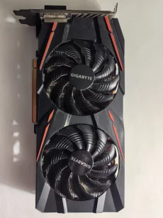 Видеокарту б/у