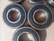 подшипники разные, новые, цена за штуку 10 руб.