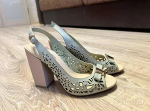 Женская обувь, размер 35-36