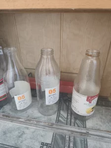 Банки, бутылки стеклянные