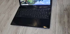 Ноутбук LENOVO G585