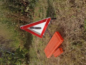 Знак аварийной остановки к Mercedes