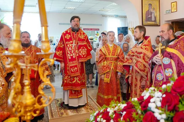 Епископ Бобруйский и Быховский Серафим возглавил престольное торжество в Елисаветинском храме Бобруйска в день памяти великой княгини Елисаветы и инокини Варвары