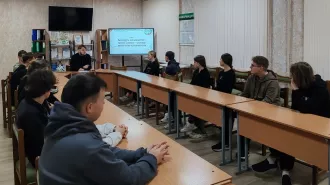 Бобруйские студенты обсудили связь поколений и семейные ценности в рамках образовательного проекта «Школа Активного Гражданина»