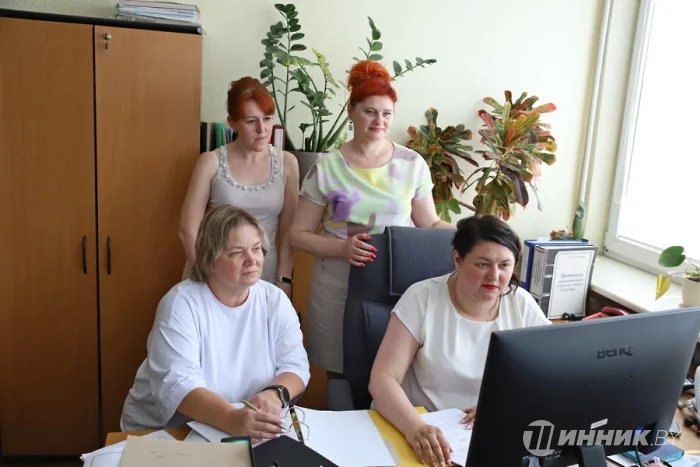 ОАО «Белшина» обменялась опытом в области бухгалтерского учета с ОАО «СветлогорскХимволокно»