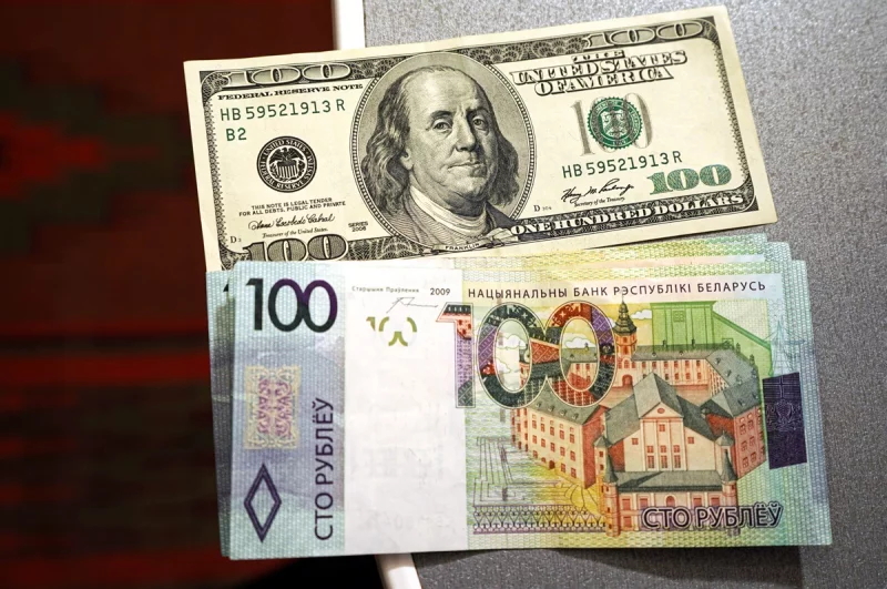 Первая неделя осени: доллар растет после нестабильности