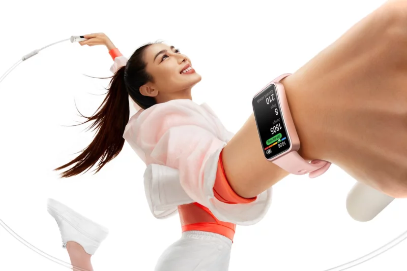 В Беларуси стали доступны фитнес-браслет Huawei Band 9 и новая версия смарт-часов Huawei Watch GT 4