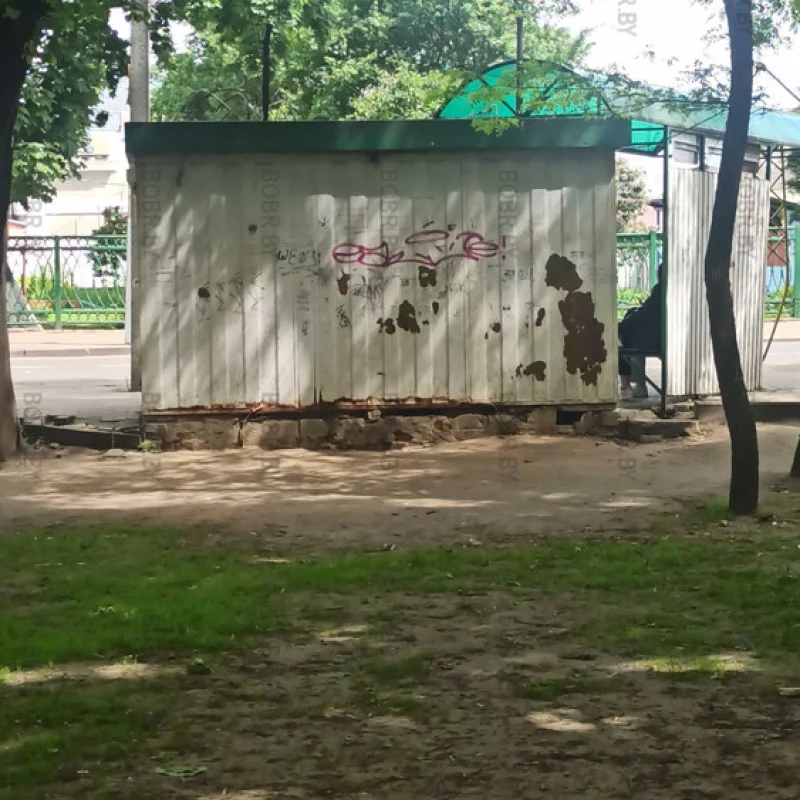 Эпоха ларьков уходит. По понятным причинам...