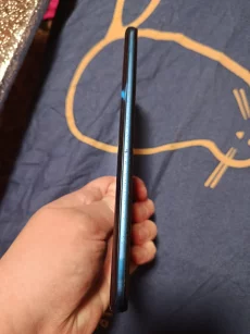 Телефон Honor X7