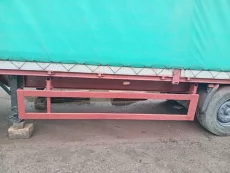 Полуприцеп грузовой