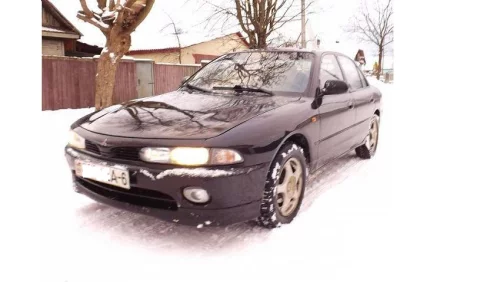 Mitsubishi Galant -1995- (ПО ЗАПЧАСТЯМ)