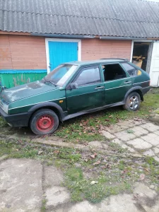 ВАЗ 2109 на запчасти