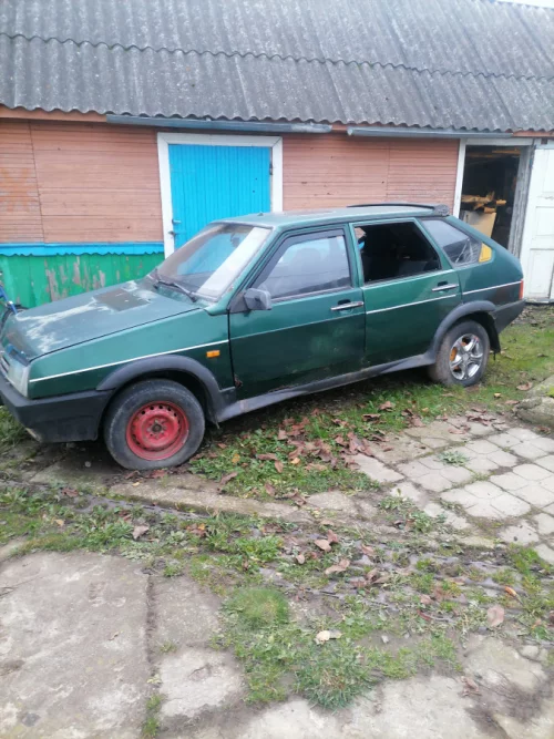 ВАЗ 2109 на запчасти